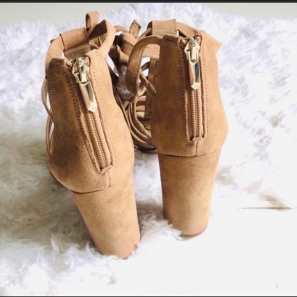 Sold - Picture 3 of 3